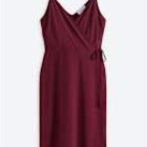 Gilli Burgundy Midi Dress